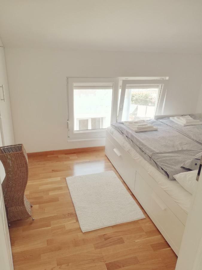 House For Rent Paola Villa Razanac Ngoại thất bức ảnh