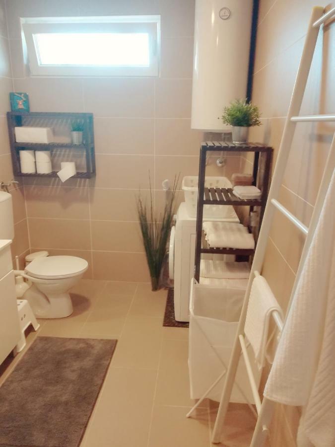 House For Rent Paola Villa Razanac Ngoại thất bức ảnh